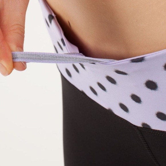Lululemon Fast And Free Crop - Black / High Noon Dot Lilac - Picture 5 of 13